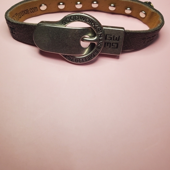 ENCHANTED SINGLE BRACELET - Picture 10 of 10